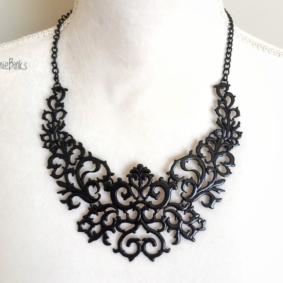 New Ornate Hollowed Out Vintage Vibe Statement Necklace Adjustable ~ Collar - Picture 1 of 16